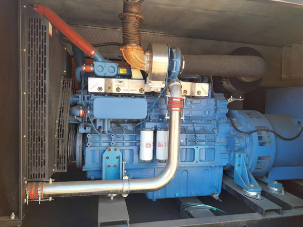 七星柴油发电机组一般有几种电压输出？