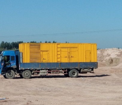 七星发电机出租如何判断柴油发电机冷却液是否需要更换？